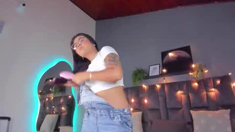  Alaia  online show from 12-20-25, 11:39