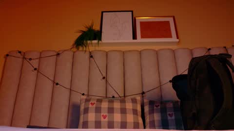  Alaia  online show from 01-09-26, 11:35