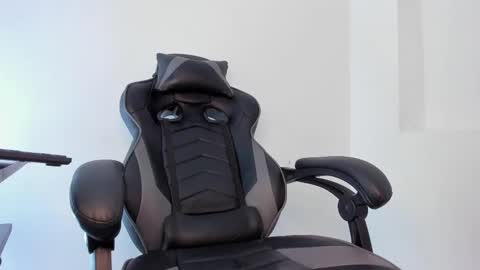 Alan online show from 02-14-25, 08:42