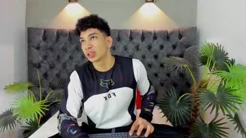 Alan online show from 11-11-25, 01:00