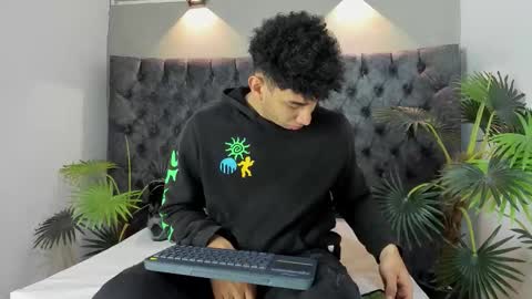 Alan online show from 11-13-25, 01:32