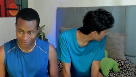 Alan and Criss - WE JUST FRIENDS WITH BENEFITS BOTH VERS online show from 10-18-25, 07:03