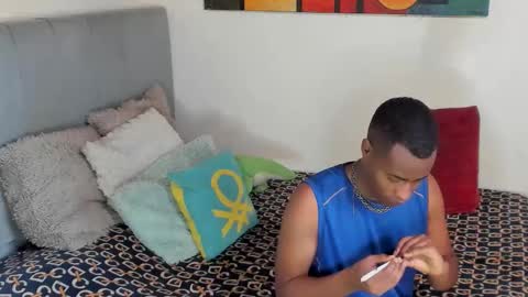 Alan and Criss - WE JUST FRIENDS WITH BENEFITS BOTH VERS online show from 01-15-26, 05:49