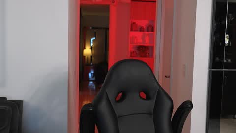 Alan Vidal online show from 10-21-25, 01:50