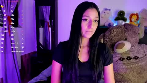 Alana  online show from 11-21-25, 07:51