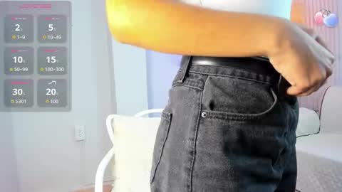 Snapshot of alana__rossetti chatting on 01-15-26, 12:10 Alana online show from 01-15-26, 12:10