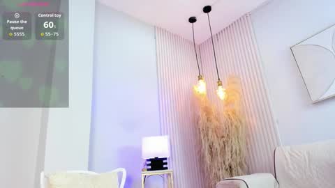 Snapshot of alana__rossetti chatting on 01-16-26, 12:09 Alana online show from 01-16-26, 12:09