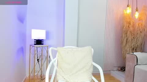 Snapshot of alana__rossetti chatting on 02-24-26, 12:14 Alana online show from 02-24-26, 12:14