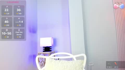 Snapshot of alana__rossetti chatting on 03-23-26, 12:31 Alana online show from 03-23-26, 12:31