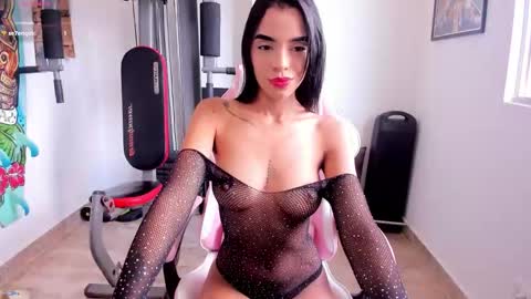 Alana online show from 10-05-25, 12:25