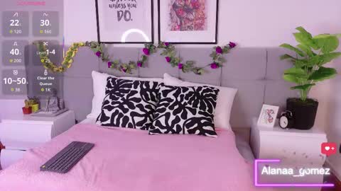 Alanaa  online show from 09-13-25, 12:27