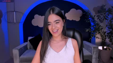 Snapshot of alanacraft chatting on 01-10-25, 03:18 Alana online show from 01-10-25, 03:18