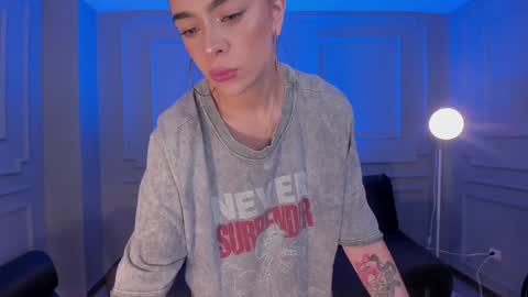 Snapshot of alanacraft chatting on 01-26-25, 11:50 Alana online show from 01-26-25, 11:50