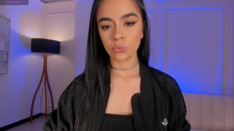 Snapshot of alanacraft chatting on 03-05-25, 02:36 Alana online show from 03-05-25, 02:36