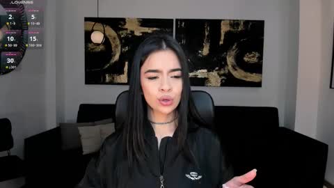 Snapshot of alanacraft chatting on 10-11-25, 12:04 Alana online show from 10-11-25, 12:04