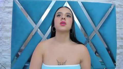 Snapshot of alanaflores chatting on 02-13-25, 05:44 Alana Flores online show from 02-13-25, 05:44