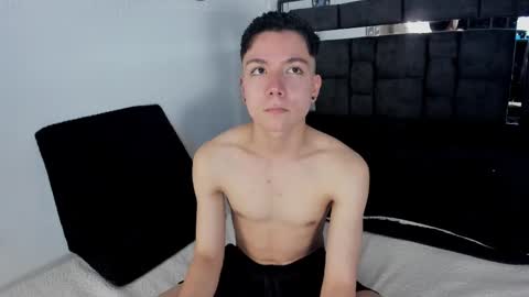 alanblack1 online show from 10-25-25, 04:24