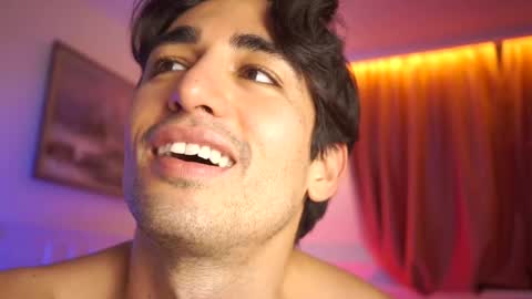 idenavarre online show from 12-22-24, 10:36