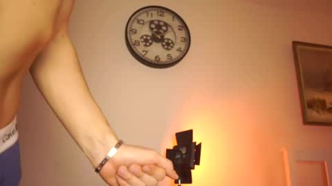 idenavarre online show from 12-29-24, 09:30