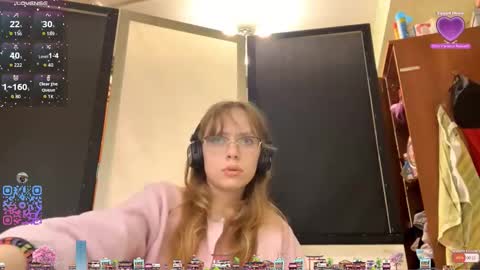 Stella online show from 10-14-25, 03:13