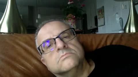 Snapshot of alankrieski1174 chatting on 10-13-25, 11:32 alankrieski1174 online show from 10-13-25, 11:32