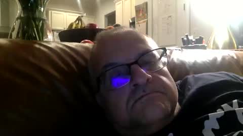 Snapshot of alankrieski1174 chatting on 11-01-25, 06:59 alankrieski1174 online show from 11-01-25, 06:59