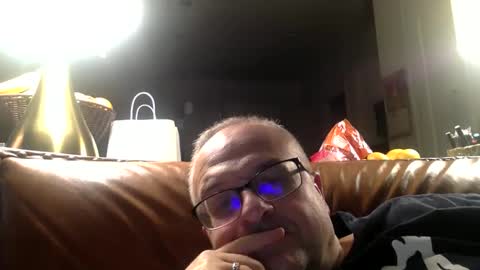 Snapshot of alankrieski1174 chatting on 11-05-25, 05:07 alankrieski1174 online show from 11-05-25, 05:07