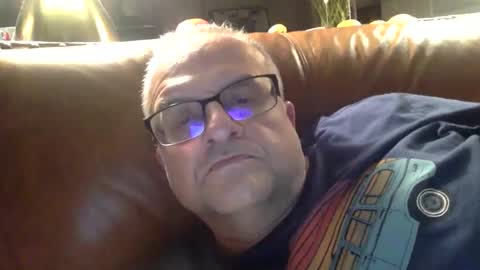 Snapshot of alankrieski1174 chatting on 11-09-25, 05:17 alankrieski1174 online show from 11-09-25, 05:17