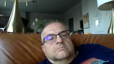 Snapshot of alankrieski1174 chatting on 11-10-25, 12:04 alankrieski1174 online show from 11-10-25, 12:04