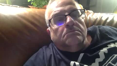 Snapshot of alankrieski1174 chatting on 11-18-25, 05:12 alankrieski1174 online show from 11-18-25, 05:12