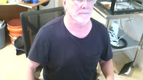 Alanlee10allen online show from 11-24-25, 09:03