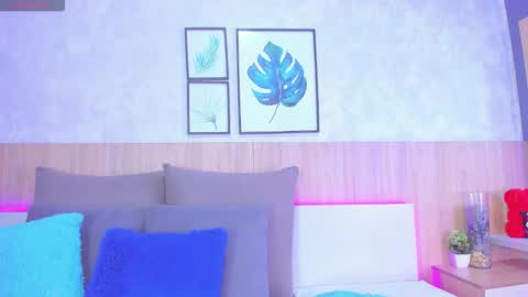 Alanna  online show from 11-25-25, 01:38