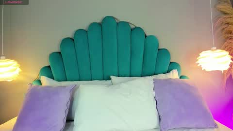 Alassia Hocthner online show from 11-07-25, 11:32