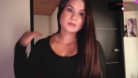 alba_toro535670 online show from 11-19-25, 02:50