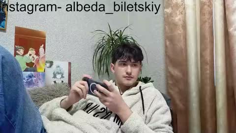 Albedo online show from 09-28-25, 04:51