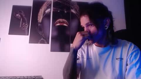 Albert online show from 11-05-25, 03:06