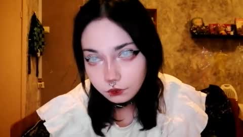 Im Katrina online show from 10-22-25, 05:45