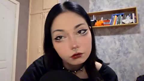 Im Katrina online show from 11-05-25, 04:07