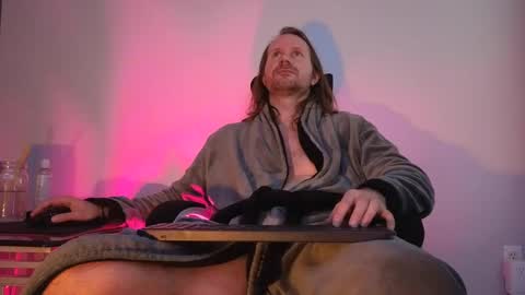 Snapshot of albinoadonis chatting on 09-30-25, 09:53 albinoadonis online show from 09-30-25, 09:53