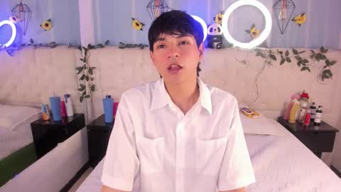 ale_aurarashi online show from 11-25-25, 03:17