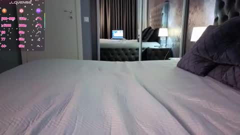 Snapshot of ale_xa55 chatting on 11-13-25, 10:41 ale_xa55 online show from 11-13-25, 10:41