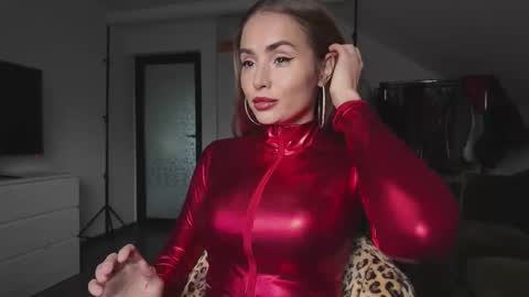 Alecssalove online show from 10-06-25, 11:40