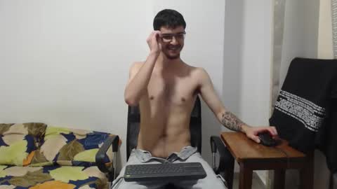 aleex_miller online show from 10-28-25, 10:52