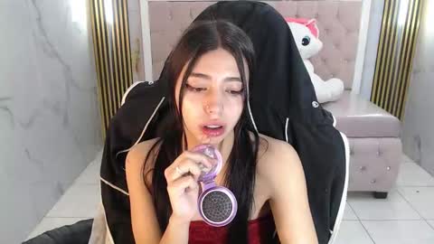 Ale online show from 12-05-25, 01:20