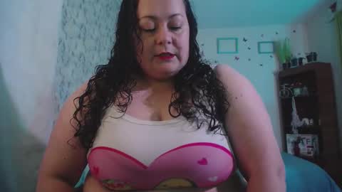 aleia taylor online show from 12-23-24, 04:12