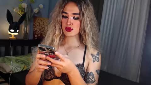 Snapshot of aleinacroft chatting on 09-12-25, 10:26 aleinacroft online show from 09-12-25, 10:26