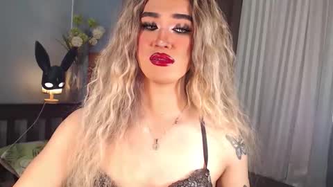 Snapshot of aleinacroft chatting on 09-13-25, 12:32 aleinacroft online show from 09-13-25, 12:32