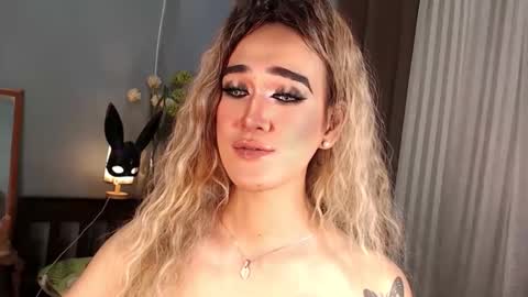 Snapshot of aleinacroft chatting on 09-16-25, 02:34 aleinacroft online show from 09-16-25, 02:34