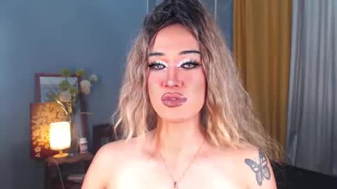 Snapshot of aleinacroft chatting on 11-01-25, 01:46 aleinacroft online show from 11-01-25, 01:46