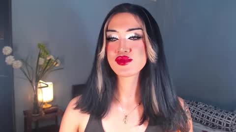 Snapshot of aleinacroft chatting on 12-01-25, 04:17 aleinacroft online show from 12-01-25, 04:17